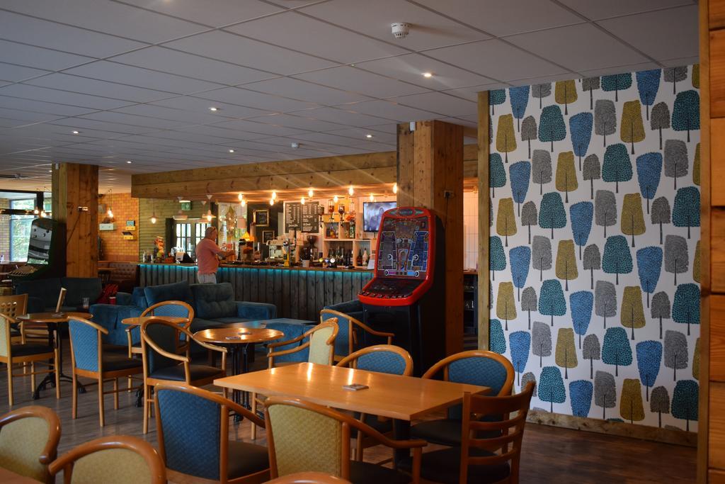 Newlands Holidays Bridport Esterno foto