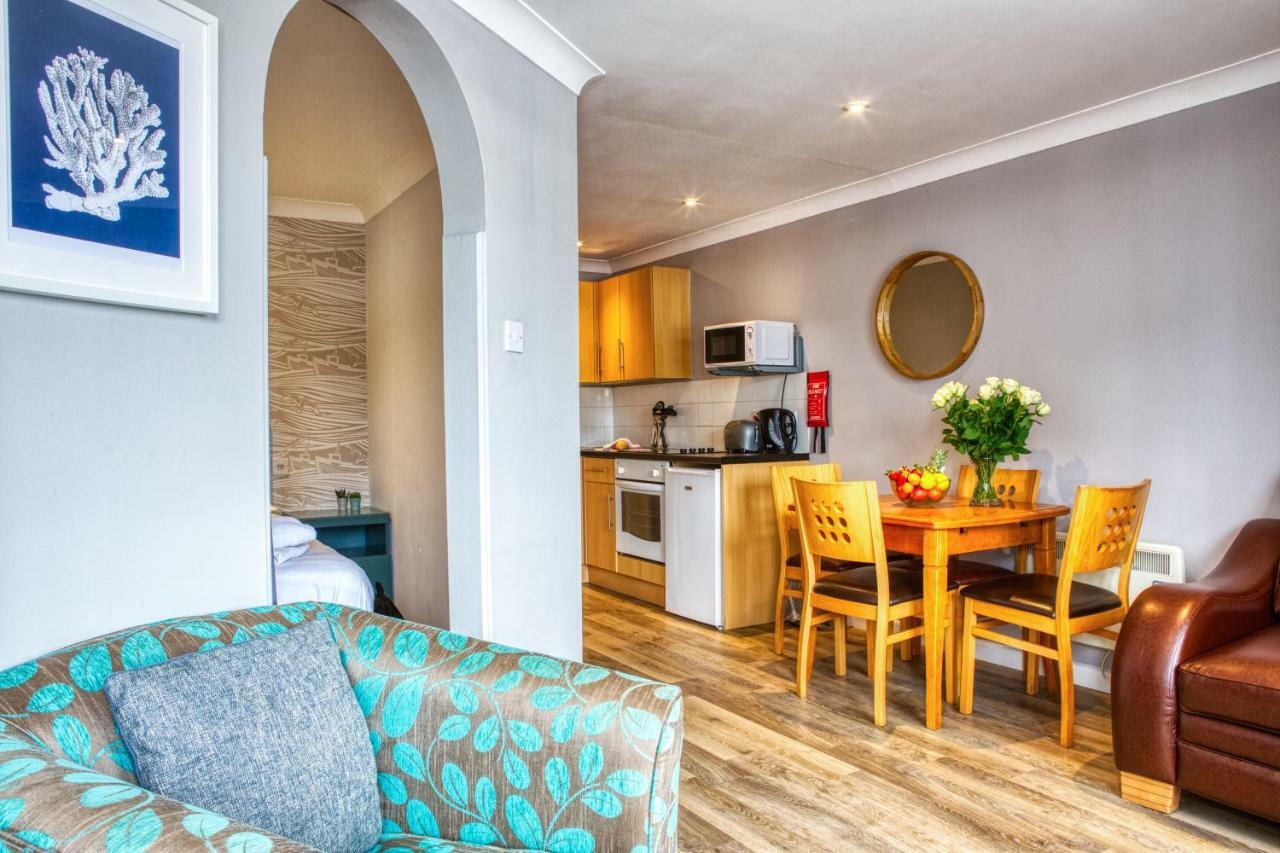 Newlands Holidays Bridport Esterno foto